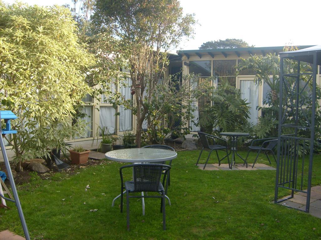 Copper Lantern Motel Mornington Peninsula Exterior photo